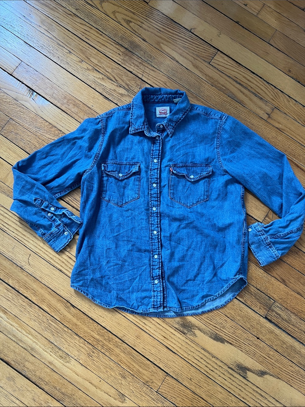 Levi's Denim Button-Down Shirt Large